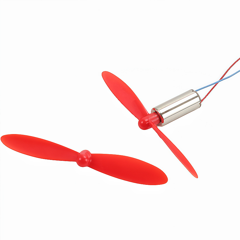 4 محركات عالية السرعة بدون قلب - مراجعة Micro Fpv Quad وسعره